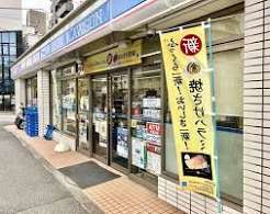 コンビニ　ローソン新馬場南口店（コンビニ）まで355m