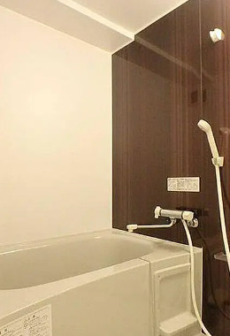 バス・シャワールーム　別部屋の画像を使用しております。