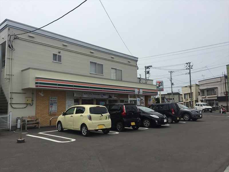 コンビニ　セブンイレブン 弘前西弘前店（コンビニ）まで502m