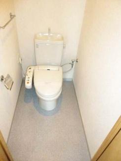 都営大江戸線 勝どき駅 徒歩3分 43階建 築23年のトイレ写真