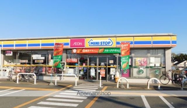 コンビニ　ミニストップ市川東高校前店（コンビニ）まで504m