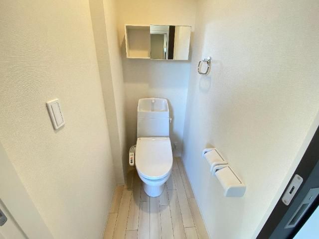 グリーン ハイツのトイレ写真