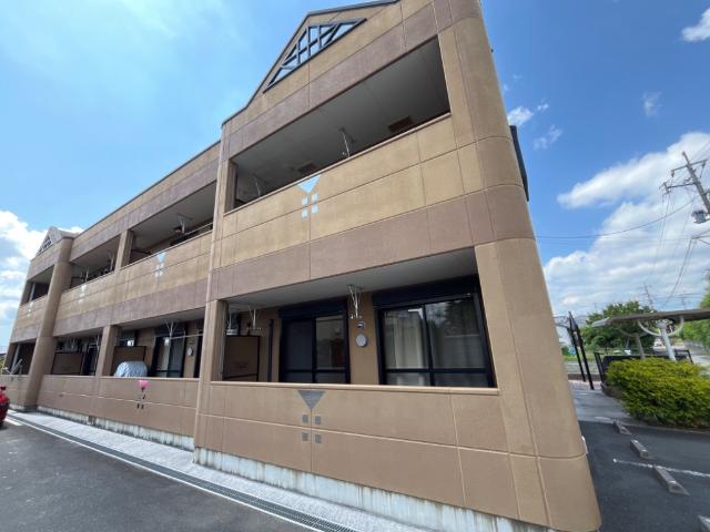 建物外観　外観写真（昼）