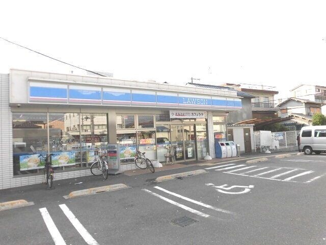 コンビニ　ローソン瓜破東二丁目店（コンビニ）まで273m