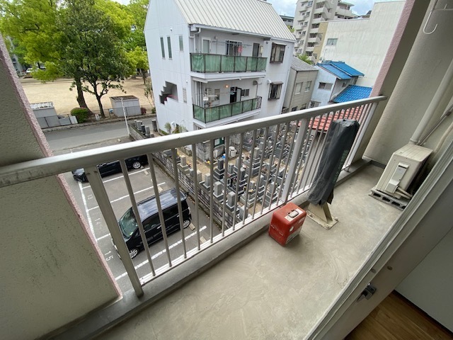 ＪＲ山陽本線 横川駅 徒歩3分 4階建 築47年の内装写真