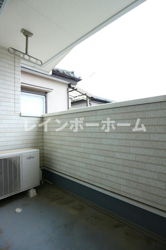バルコニー　同物件別号室参考写真です。