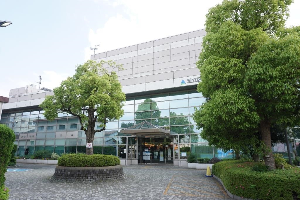 図書館　足立区 江北図書館（図書館）まで317m