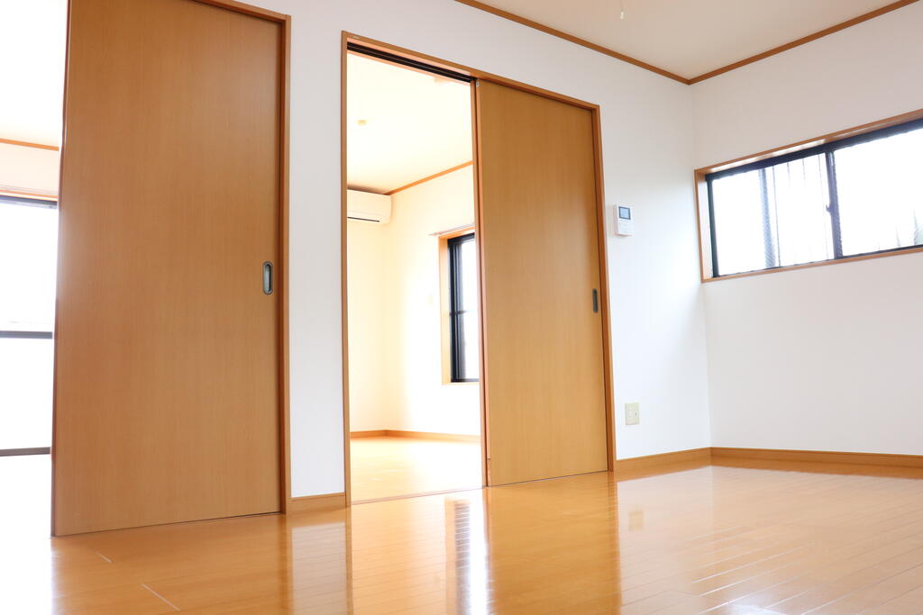 フローラルグリーン小林の居間写真