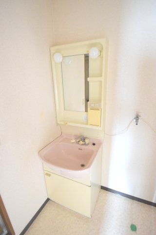 ＪＲ牟岐線 阿波赤石駅 徒歩23分 2階建 築33年の内装写真
