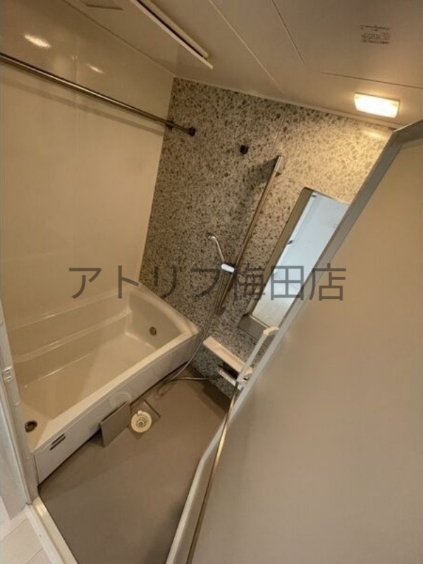地下鉄谷町線 野江内代駅 徒歩8分 9階建 築3年の風呂写真