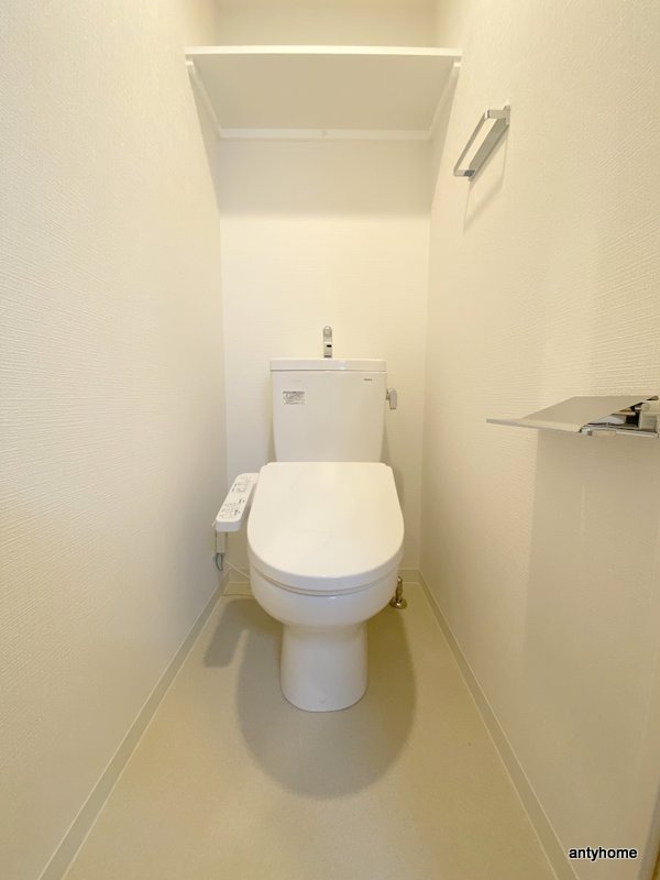 エスリード難波ザ・プレミアのトイレ写真