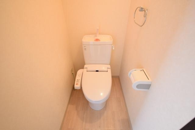 MDI SERENO JIYUGAOKAのトイレ写真