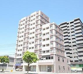 MDI SERENO JIYUGAOKAの外観写真