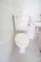 トイレ　清潔感ある洋式トイレです☆丸洗い可能でお掃除も楽々！！