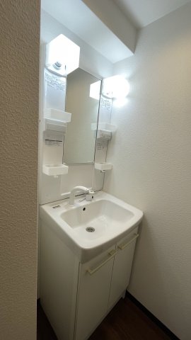 洗面設備　独立洗面化粧台付きでおすすめです！