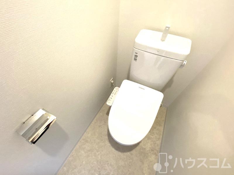 トイレ　冬場も安心の温水洗浄便座！