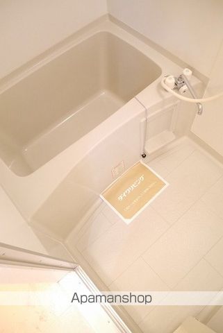とさでん交通後免線 知寄町三丁目駅 徒歩17分 2階建 築23年の風呂写真