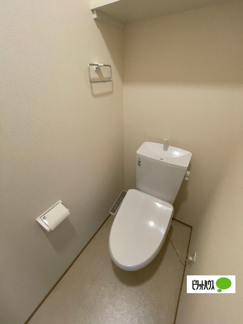 ＪＲ左沢線 西寒河江駅 徒歩10分 2階建 築3年のトイレ写真