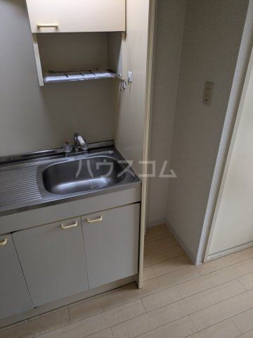 ラフォーレ泉のキッチン写真