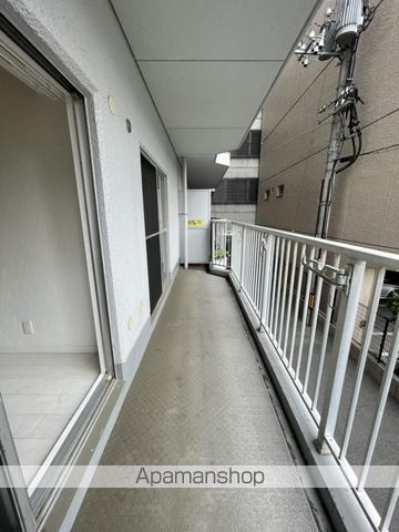 広島電鉄宇品線 市役所前駅 徒歩4分 11階建 築48年の内装写真
