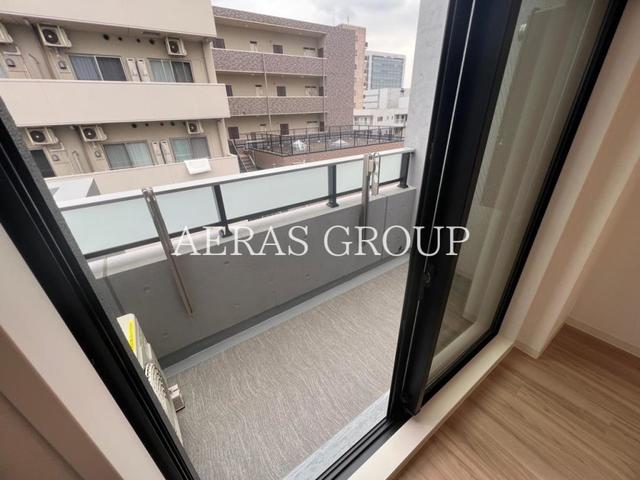 バルコニー　別部屋同仕様タイプ
