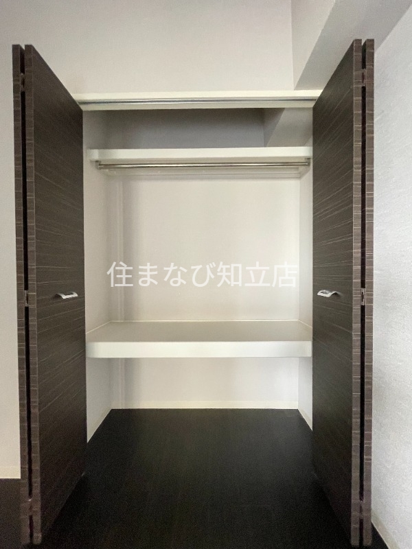 収納　同型タイプ（清掃前）