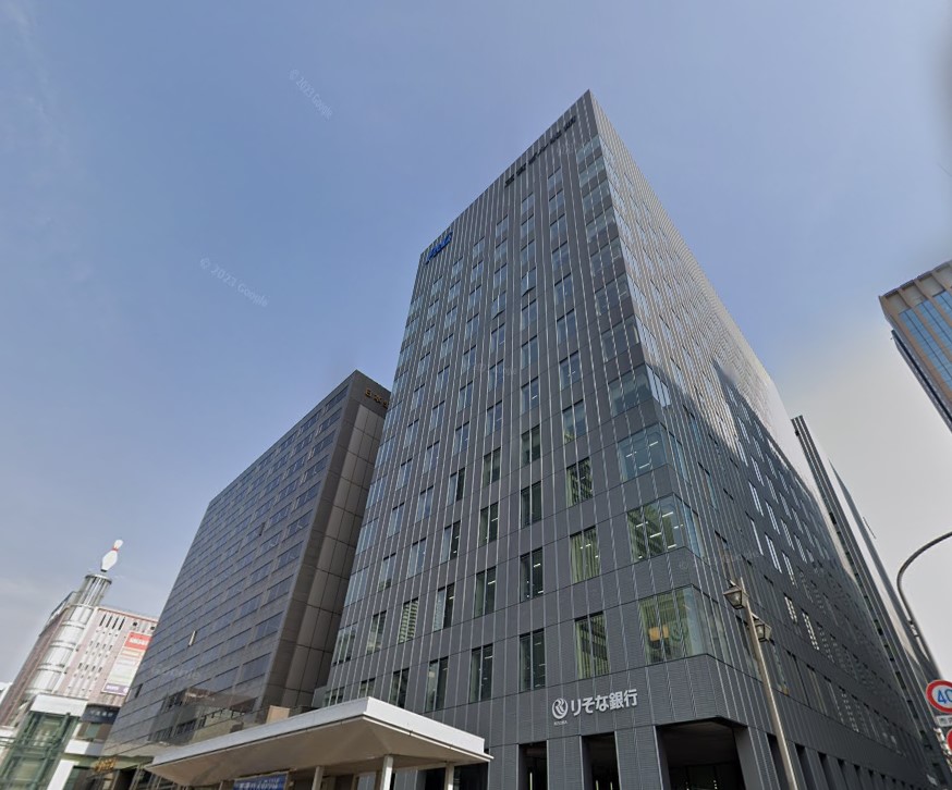 銀行　りそな銀行 神戸支店（銀行）まで493m