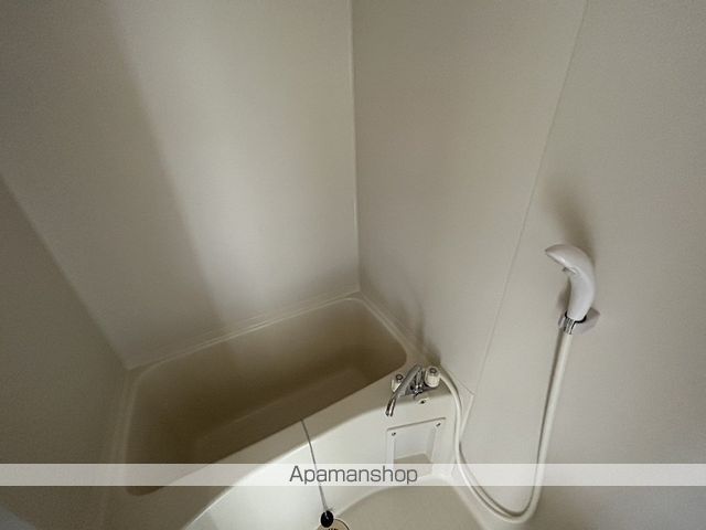 広島電鉄宇品線 日赤病院前駅 徒歩3分 8階建 築27年の風呂写真