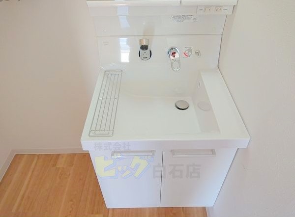 洗面設備　シャンプードレッサー完備しています♪
