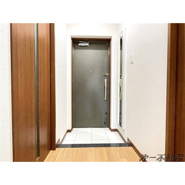 IRIS RESIDENCE稲川の玄関写真