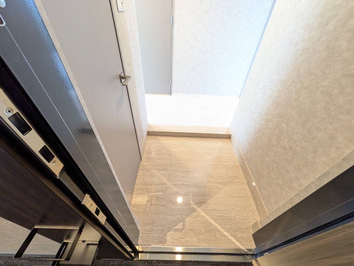 S-RESIDENCE千種belvia TOWERの玄関写真