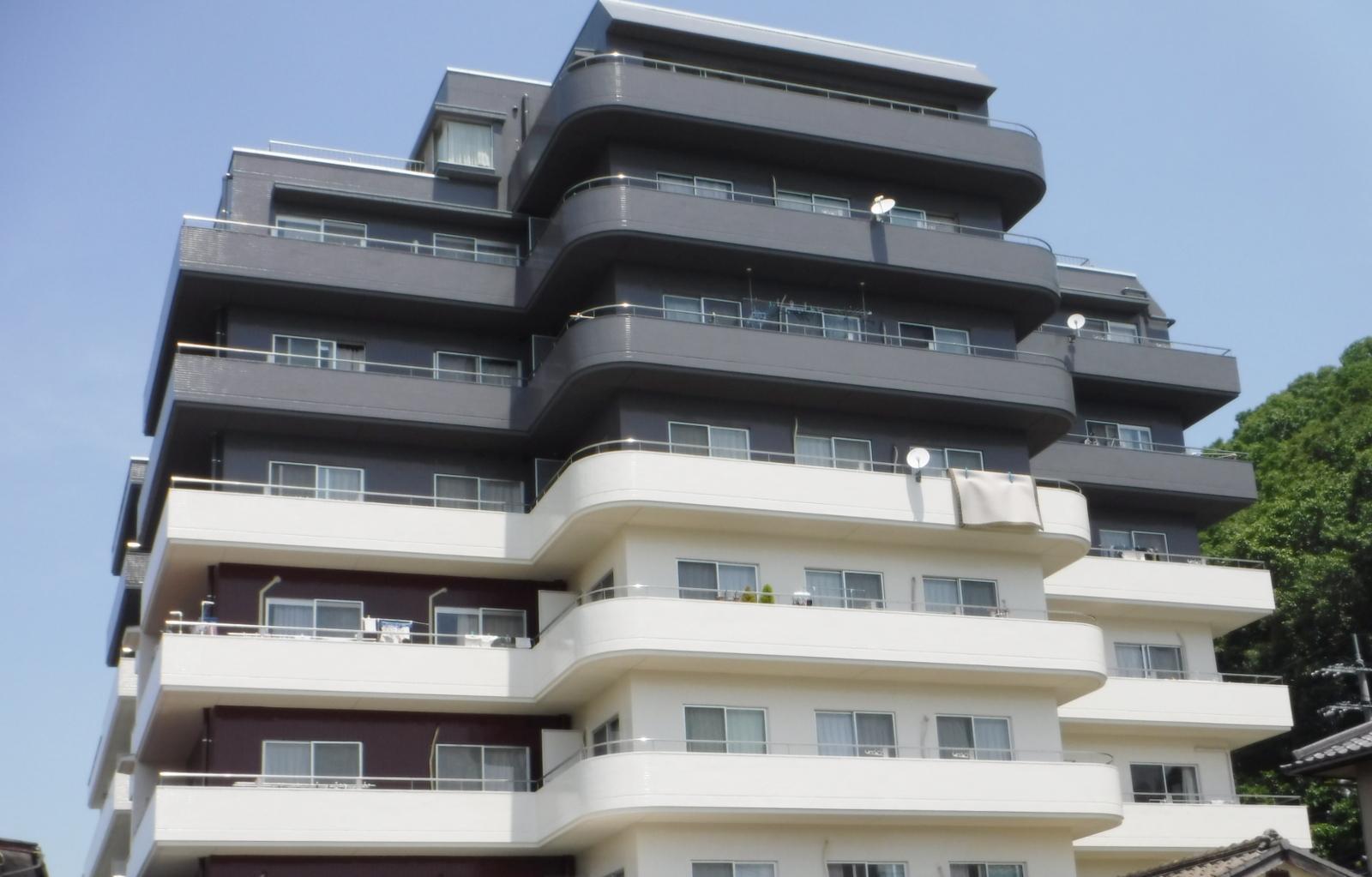 建物外観　エクセル津島　建物外観です