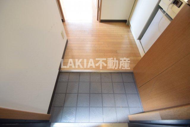 アクシリア駒川の玄関写真