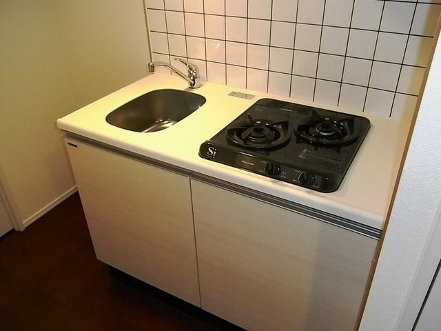 キッチン　２口ガスシステムＫ（別室参考写真）