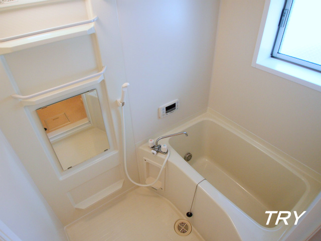 バス・シャワールーム　追炊き機能付き