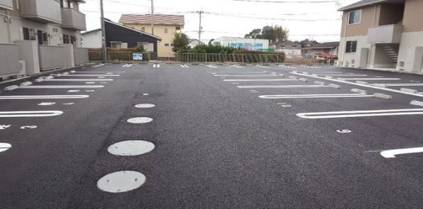 【サンシャイン永添　Bの駐車場】