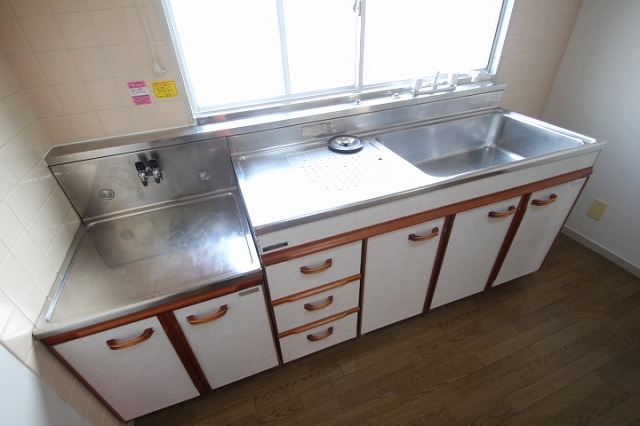 キッチン　別号室写真