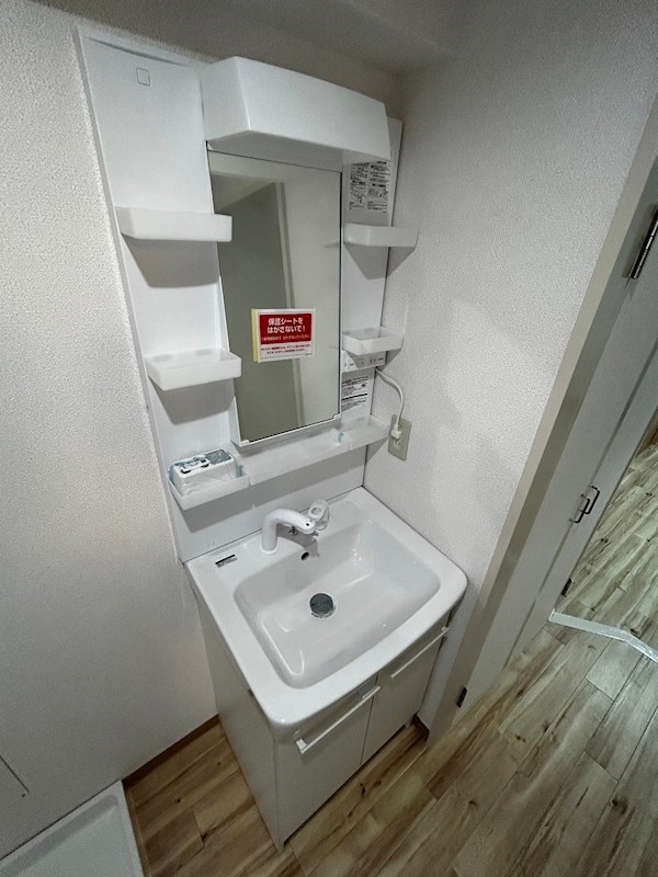 【神戸市兵庫区小松通のマンションの洗面設備】