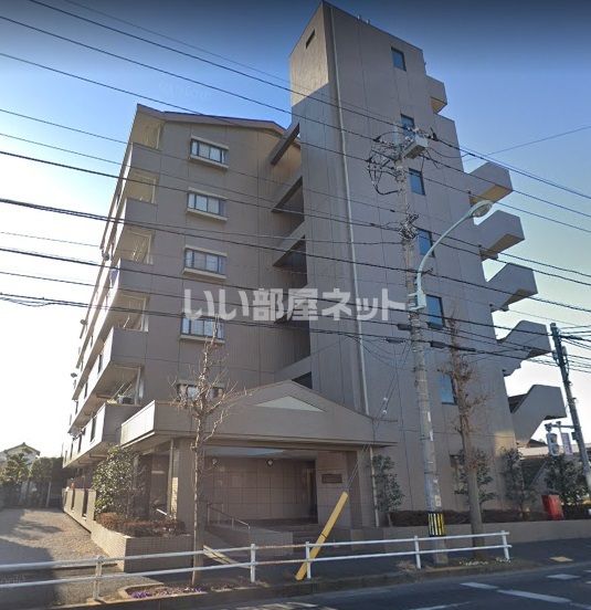 【羽村市緑ヶ丘のマンションの建物外観】