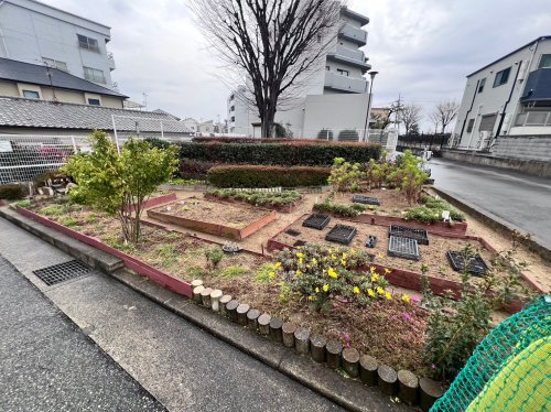 【寺田マンションの公園】