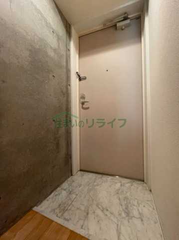 玄関　アーク神楽坂