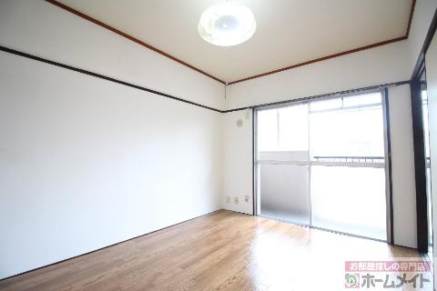 居室・リビング　洋室