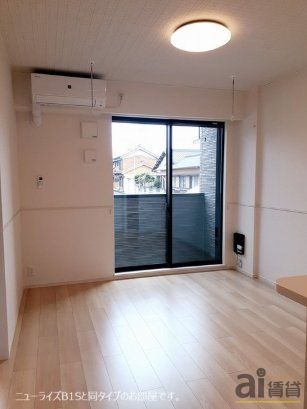 居室・リビング　同仕様写真