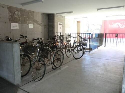 その他共有部分　自転車置場　※前回募集時／2016年03月の写真