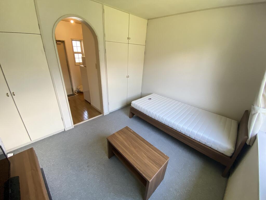 居室・リビング　※別部屋参考写真（家具家電は付きません）