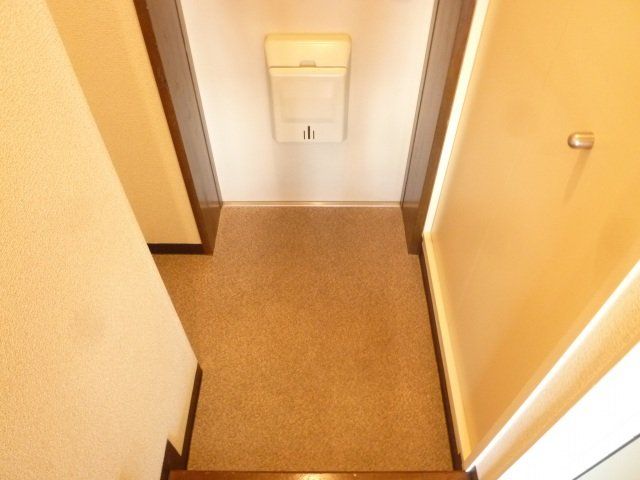 玄関　玄関です。