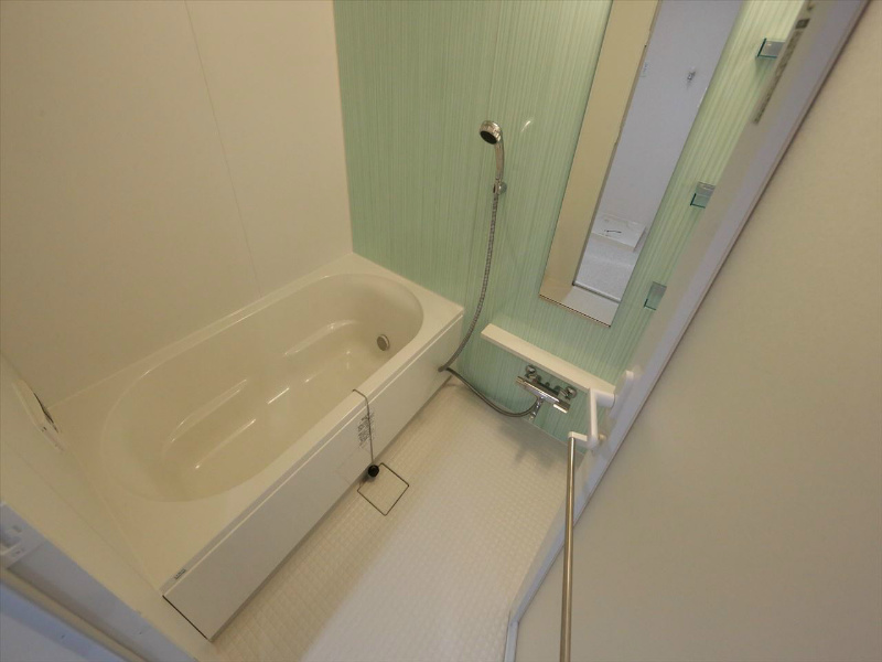 バス・シャワールーム　追い焚き　浴室暖房乾燥機　24時間換気　オートバスバスルーム