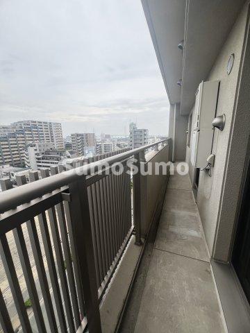 バルコニー　陽当たり良好なバルコニーです