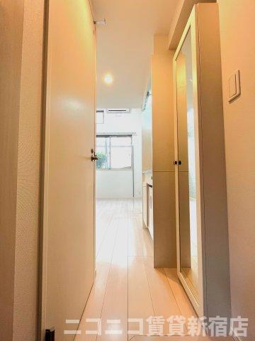 玄関　別号室イメージの為、現状を優先致します。