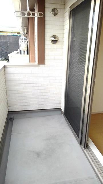 バルコニー　南向きです。